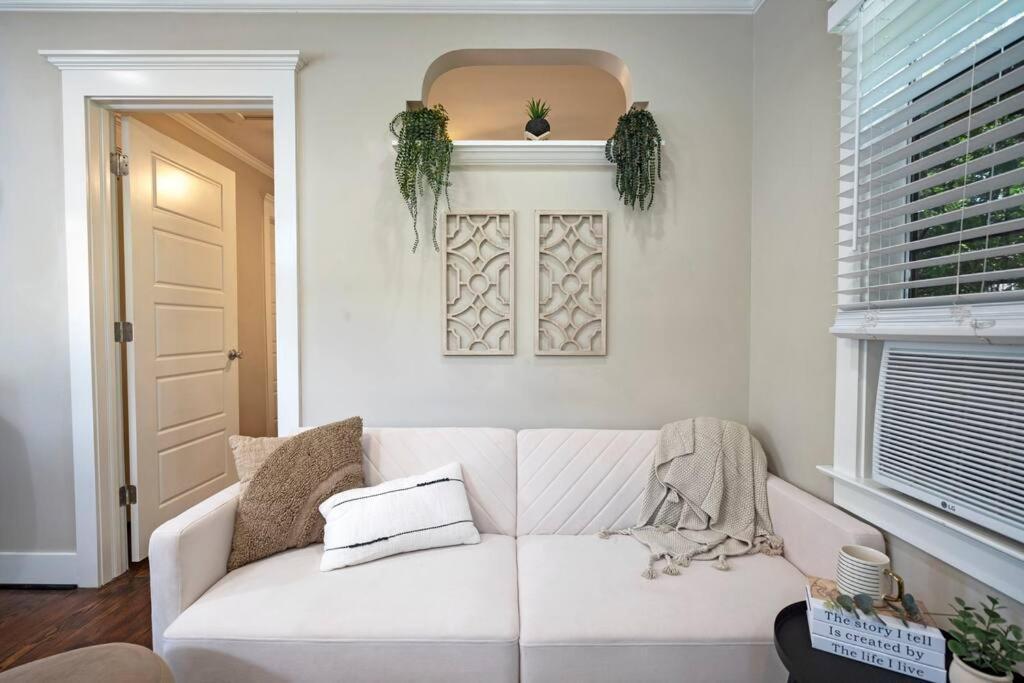 Historic Heights Cozy Nook Apartment Хьюстон Экстерьер фото